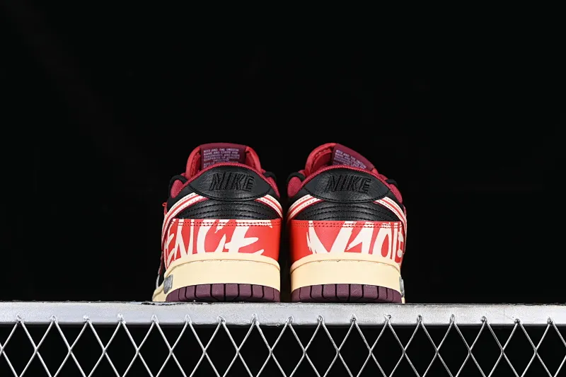 All categories Nk SB Dunk series Nk SB Dunk Low Low-top sneakers Nk Dunk Low WUYA Violent aesthetics Cool graffiti Retro distressed Deconstruction SB strap low-top casual sneakers DJ6188-600